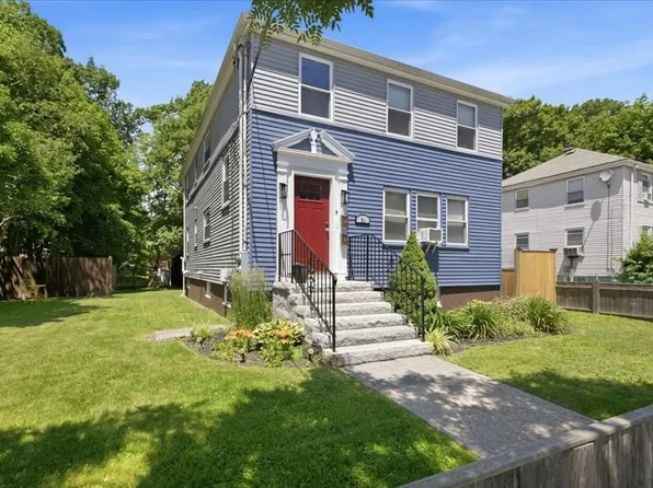 34 Favre St, Mattapan, MA 02126