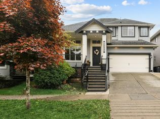 16622 59a Ave, Surrey, BC V3S 4N9