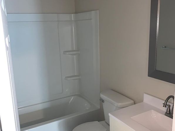 Apartments For In New Vision Des, Bathtub Reglazing Des Moines