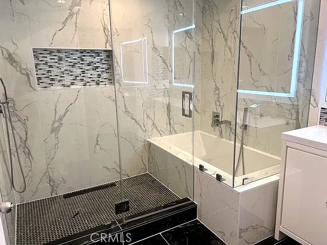 22820 Sailwind Way #47 — Photo 10