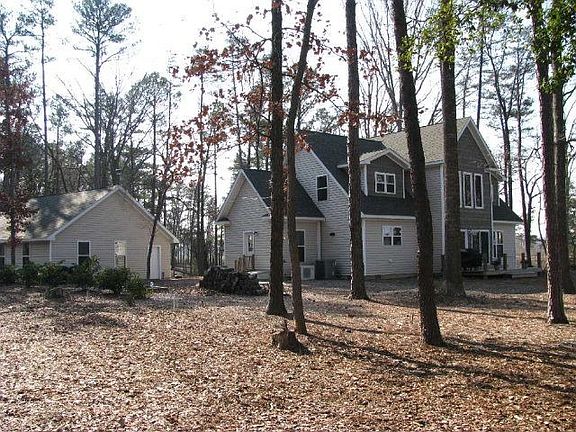 2nd image of 135 Lankford Ln
