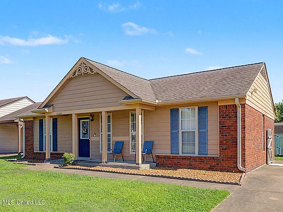3rd image of 10365 Curtis Dr