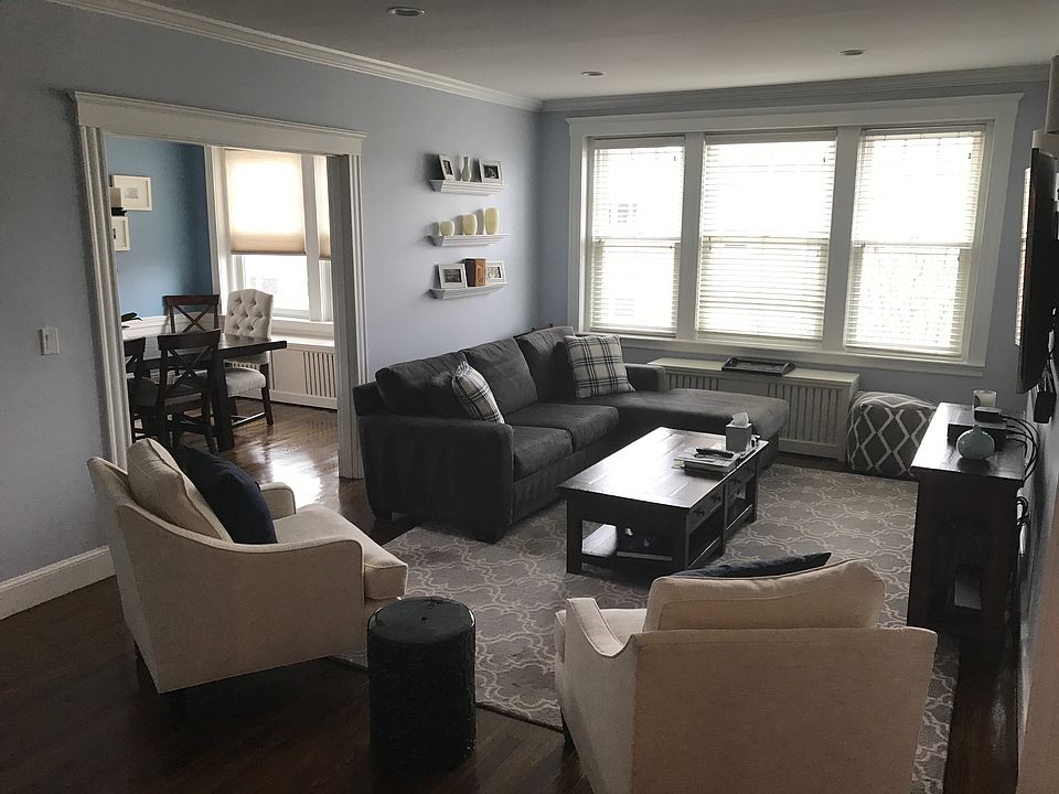 1st image of 26 Egmont St APT 6