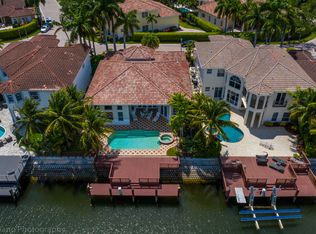 1131 Pelican Ln, Hollywood, FL 33019