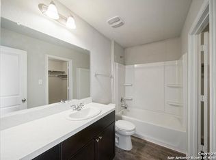 7822 Nopalitos Cv, San Antonio, TX 78239