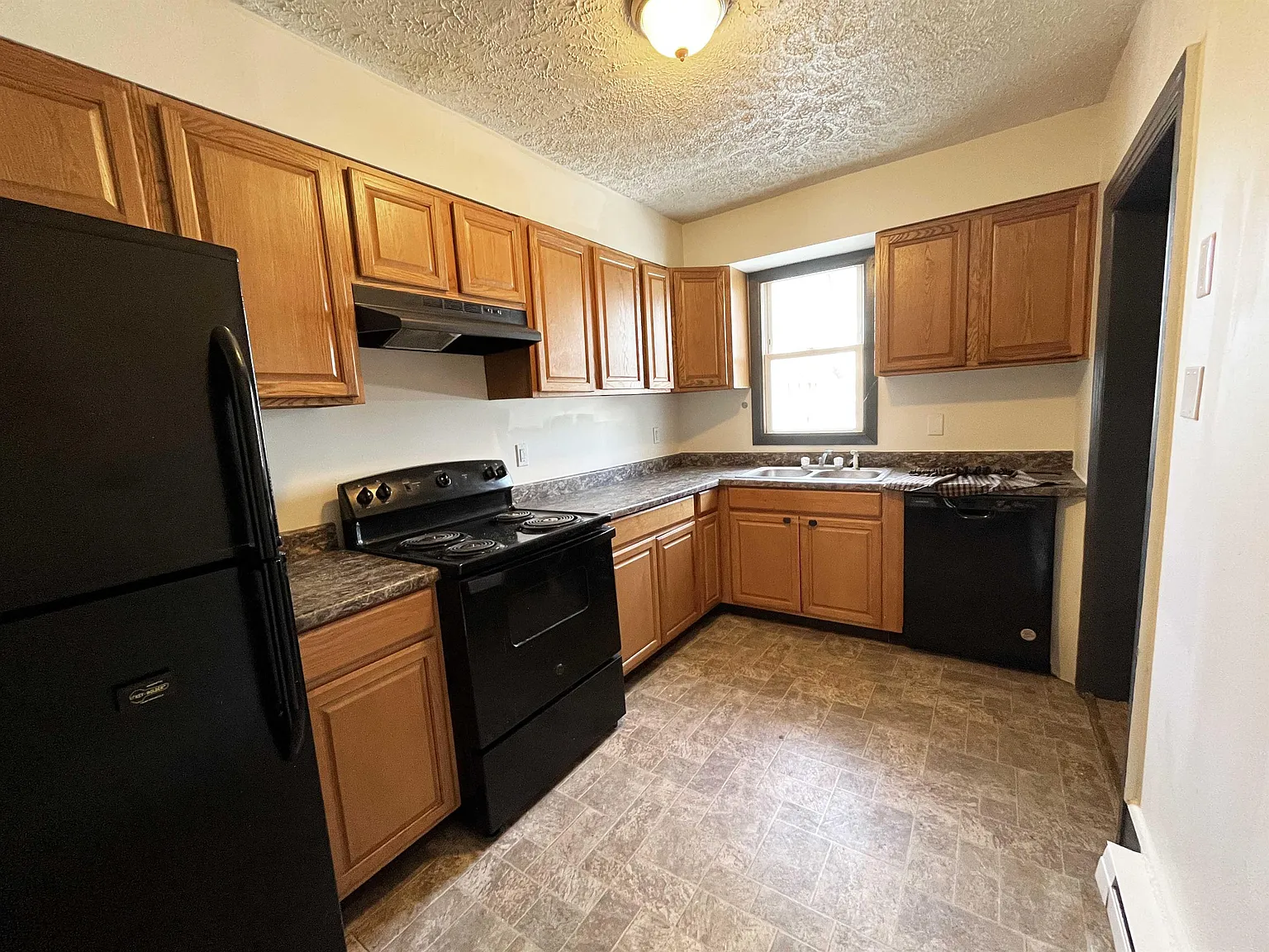 238 N Raleigh St - . — Photo 2