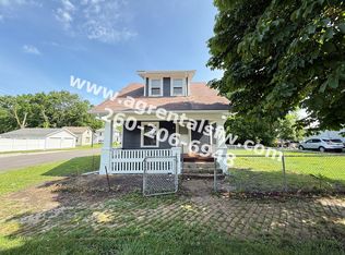 704 E Franklin St, Huntington, IN 46750