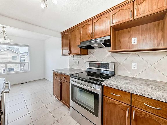5th image of 54 S Royal Elm Rd NW