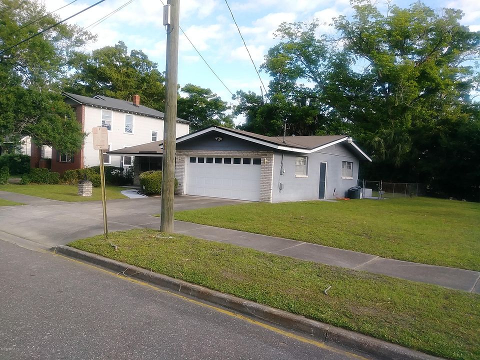 2nd image of 1211 W 12th St