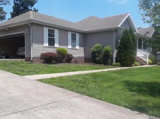 227 Bradford Pear Ln, Madisonville, KY 42431