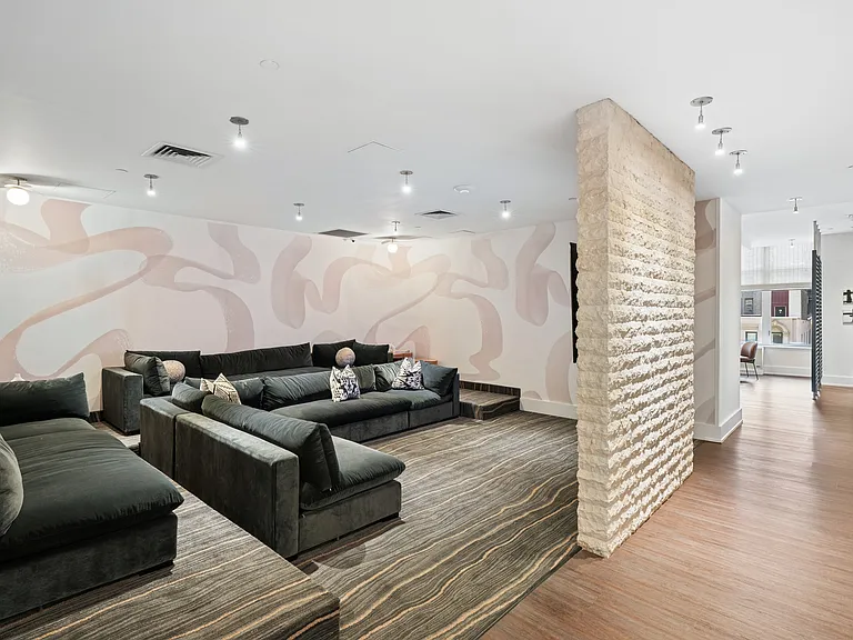 125 W 31st St #45C — Photo 10