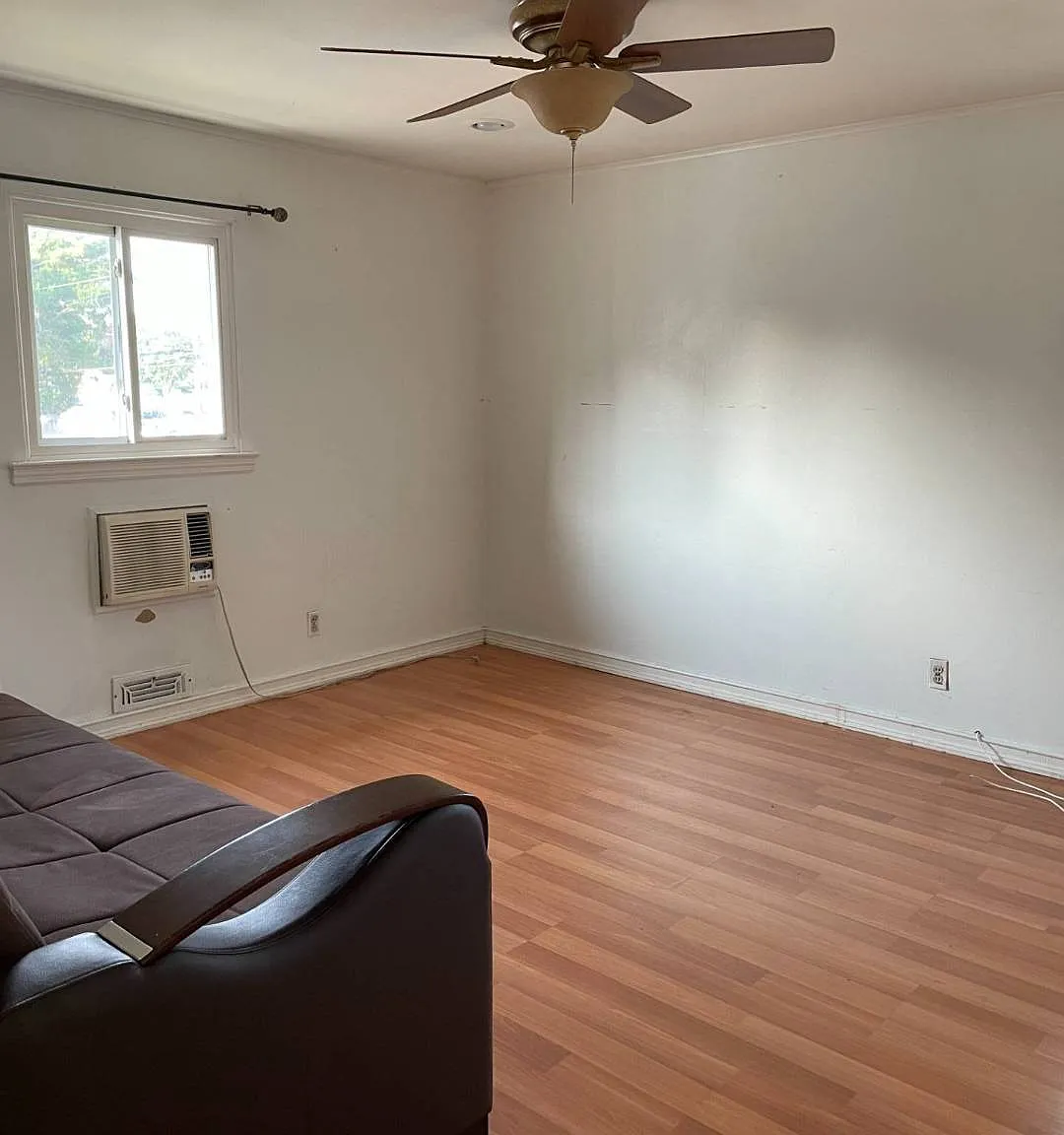 3 bed, 2.0 bath, $4,000 — Photo 2