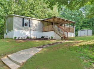 196 Creekside Dr, Ellijay, GA 30540