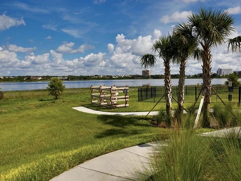 7401 Alpine Butterfly Ln — Photo 26