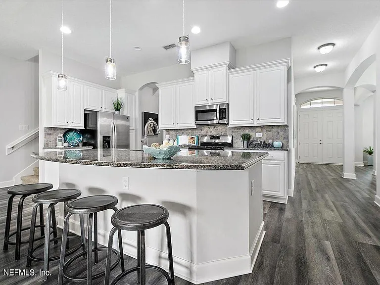 15 King Palm Ct — Photo 9