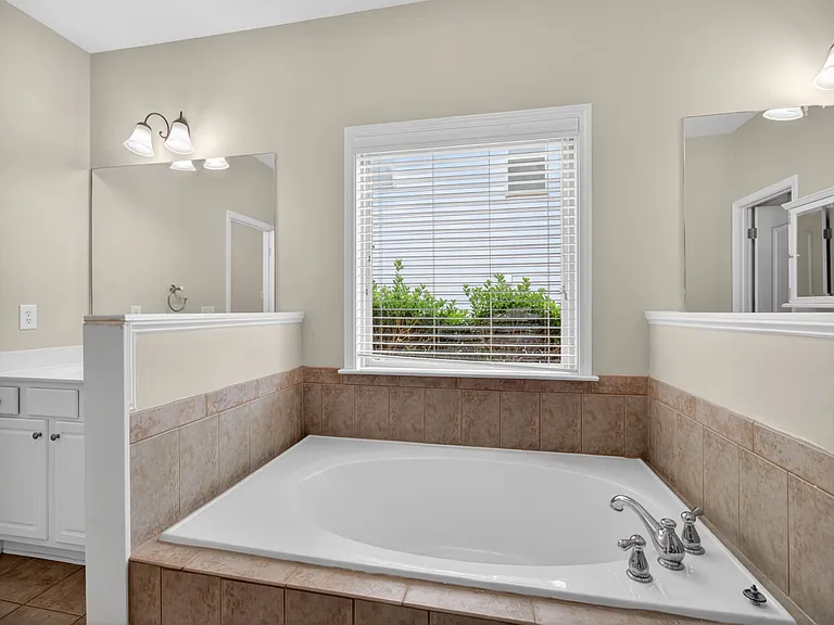 2935 Whitfield Ave — Photo 42