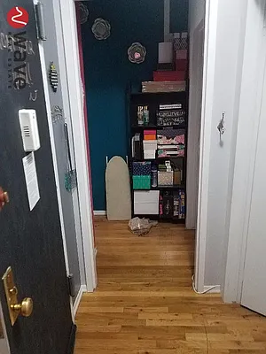 Rented by Wave Real Estate Group | media 8