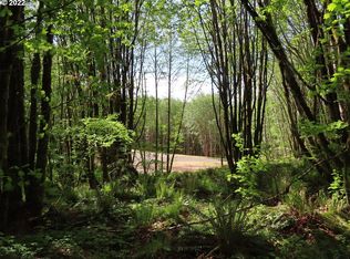 808 Clark Creek Rd #F, Longview, WA 98632