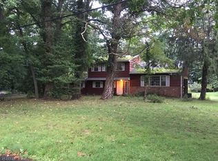 12 Unami Ln, Scotch Plains, NJ 07076