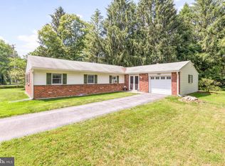 1343 Dunsinane Dr, West Chester, PA 19380