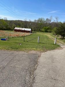 602 Englehart Ln, Marble Hill, MO, 63764