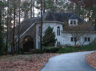 6405 Deerview Dr, Raleigh, NC 27606