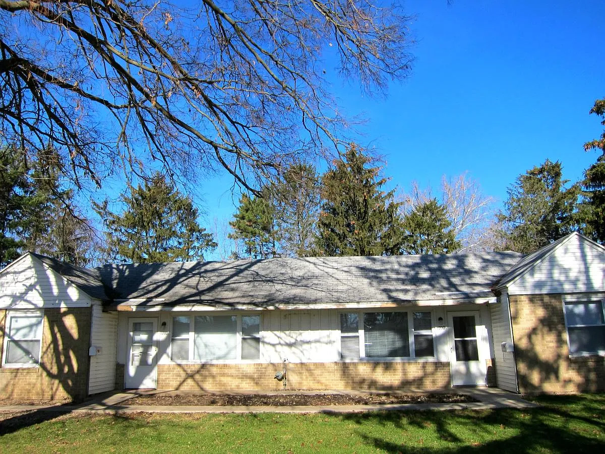 1618 W Union St photo 1