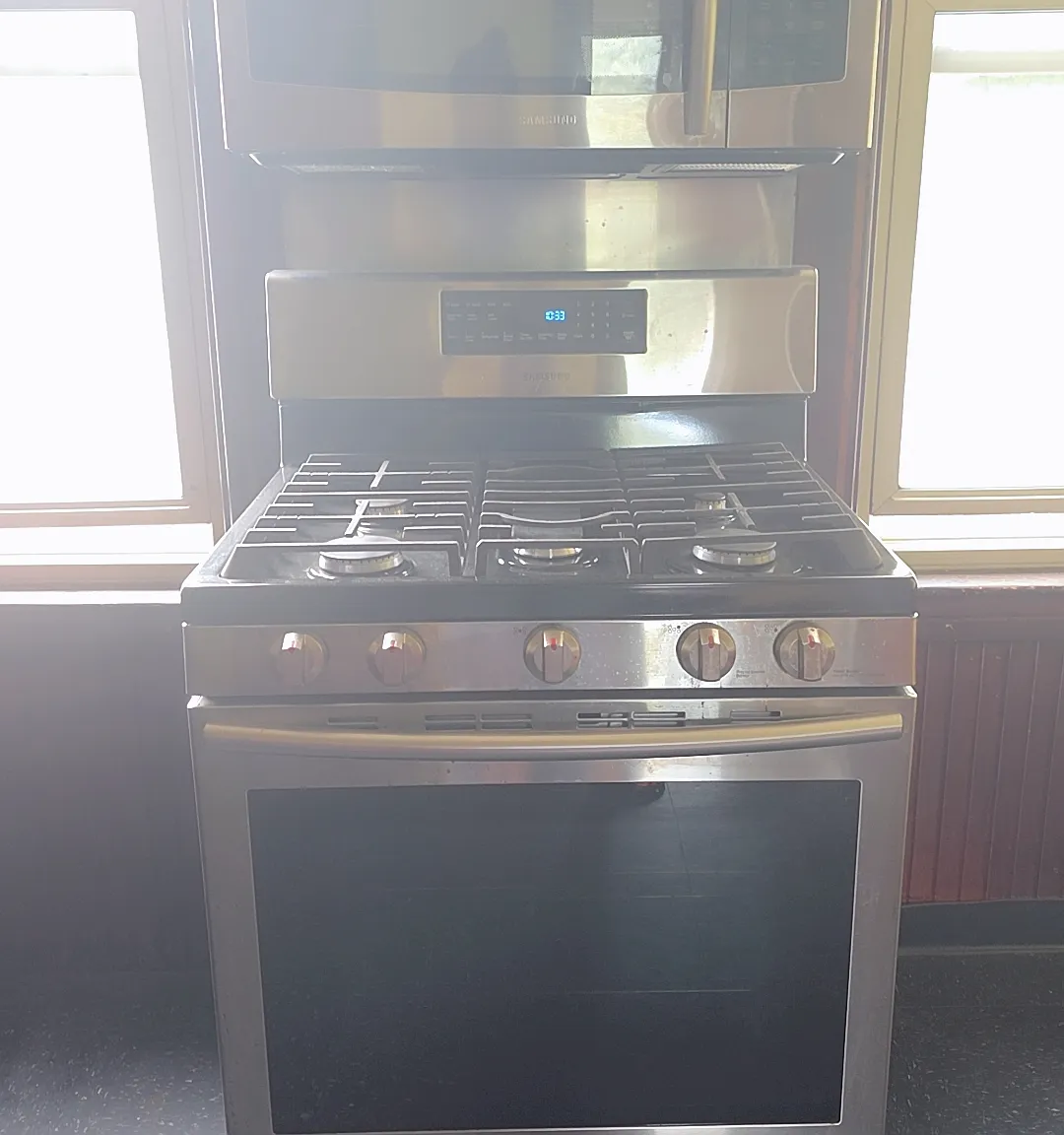 2 bed, $2,400 — Photo 2