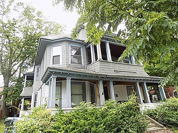 4th image of 32 W Alvord St