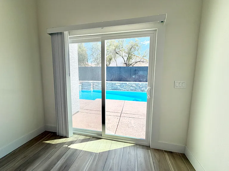 8221 Grassy Point Cir — Photo 27