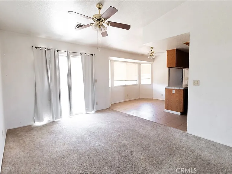 32303 Sapphire Rd — Photo 6