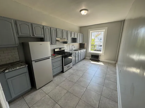 52-64 4th Ave #29R, East Orange, NJ 07017