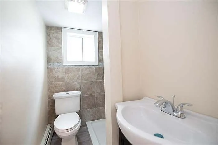 652 Dyer Ave #2 — Photo 7