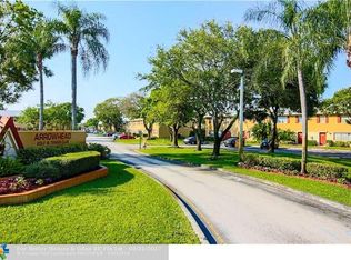 1755 SW 81st Ln, Davie, FL 33324
