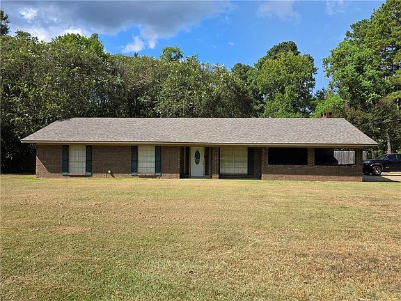 2nd image of 111 Navarro Ct