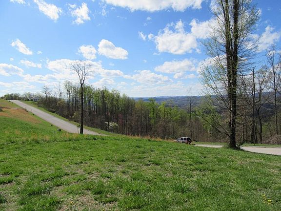 5th image of 4933 Eagle Pointe Dr