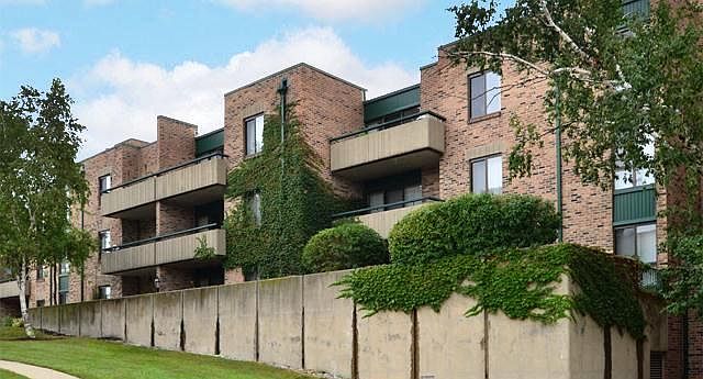 1st image of 1931 Prairie Sq APT 121
