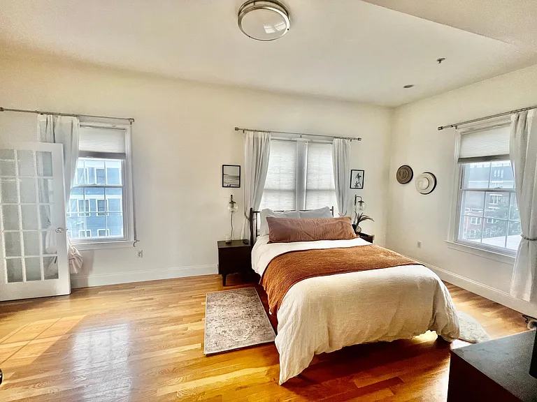 371 Dorchester St #5 — Photo 7