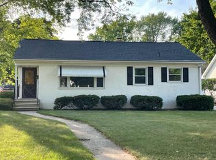 1312 Goodell St, Green Bay, WI 54301