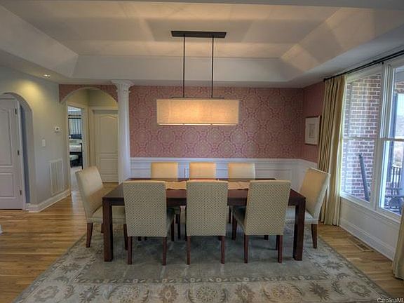 5th image of 143 Oasis Dr