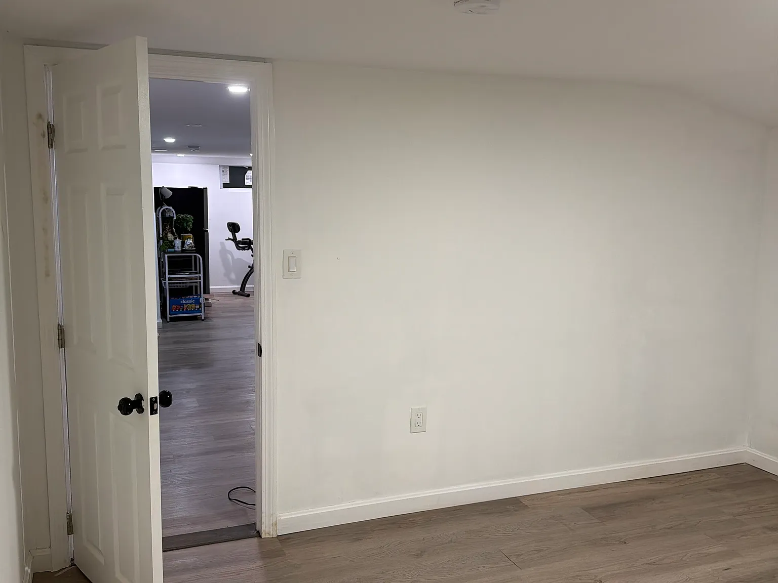 3 bed, 1188 sqft, $1,000 — Photo 1