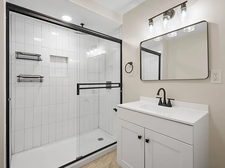 313 Kambach Street — Photo 2