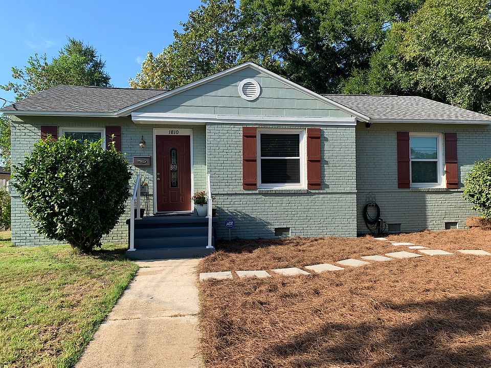 1st image of 1810 E Scott St