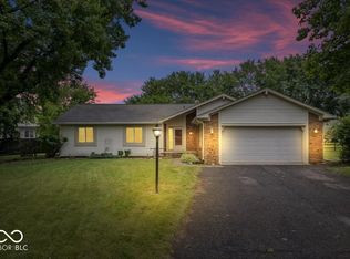 110 Leichester Ct, Noblesville, IN 46060