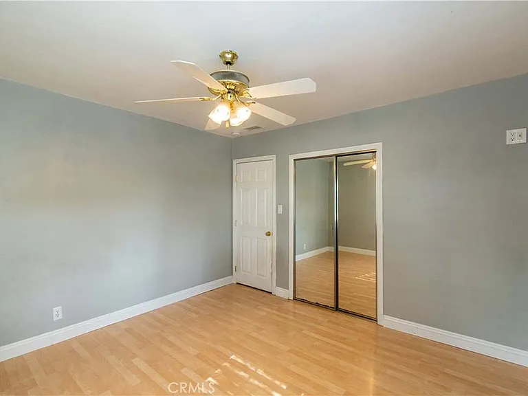 12121 Nashville Ave — Photo 21