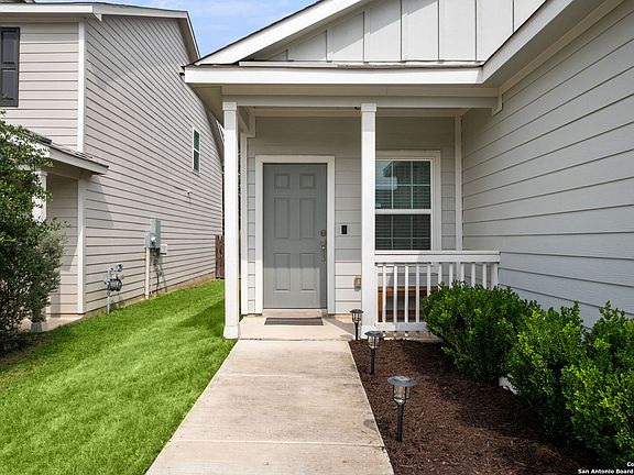 3rd image of 7926 OAK MEADOWS BND