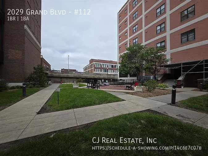 2029 Grand Blvd #112 — Photo 2
