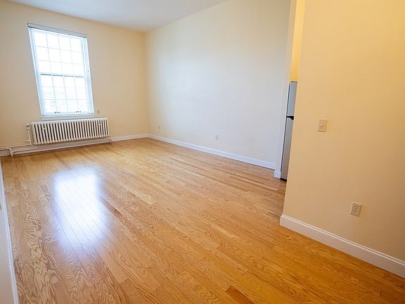 5th image of 16 Balmoral St Unit 417