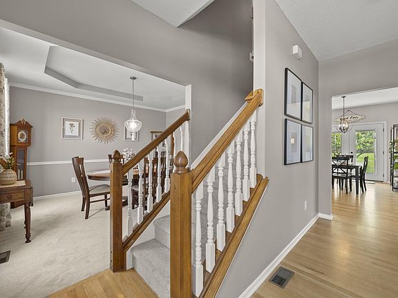 3rd image of 12766 Bentwood Farms Dr