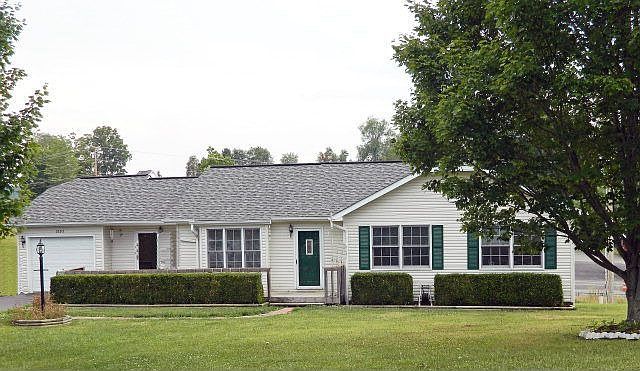 1st image of 26212 Beech Cir